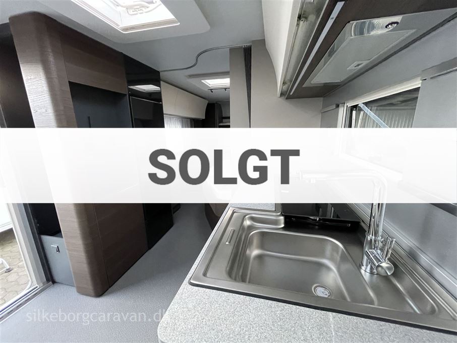 Adria Alpina 663 UK